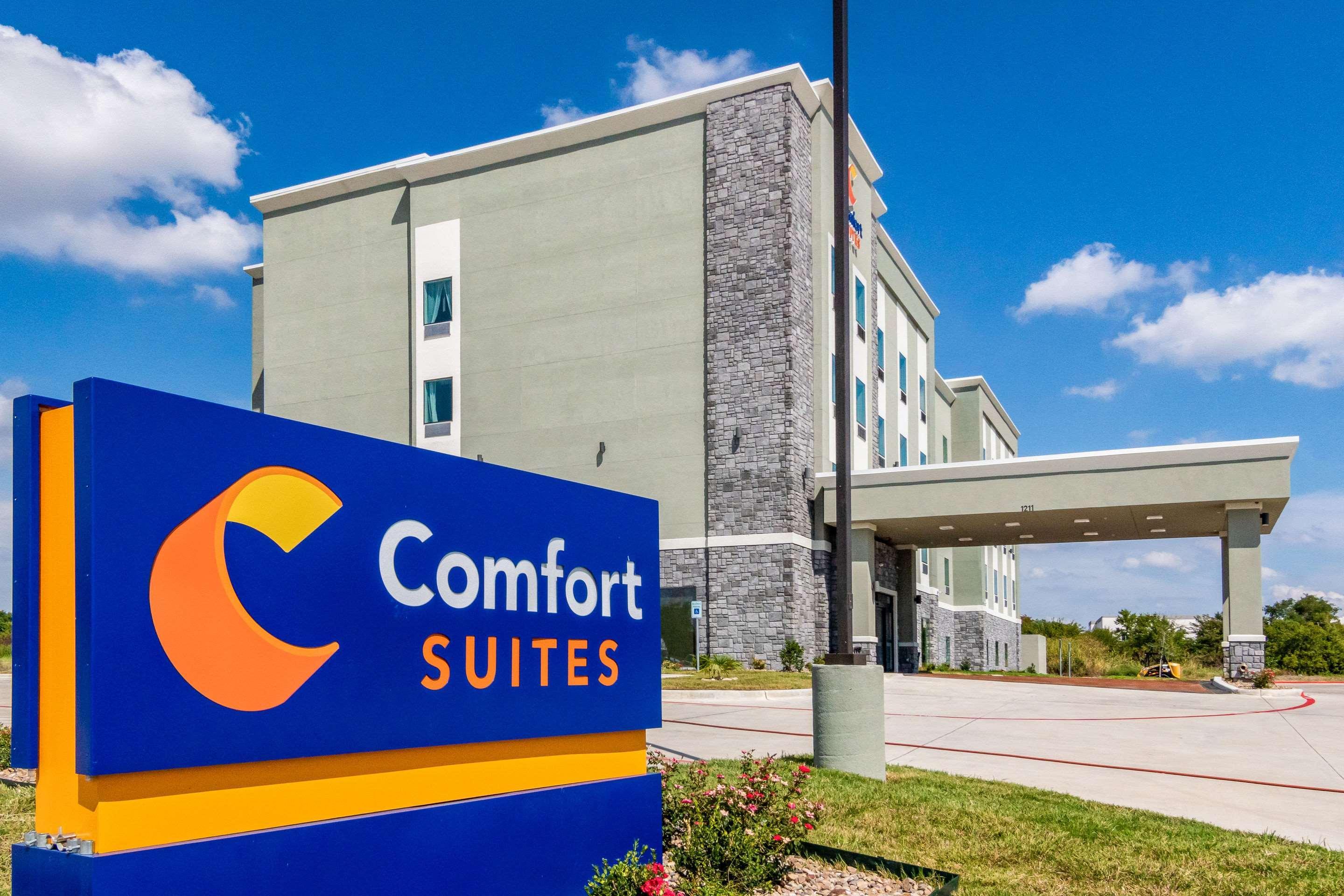 Comfort Suites Desoto Dallas South Exteriér fotografie