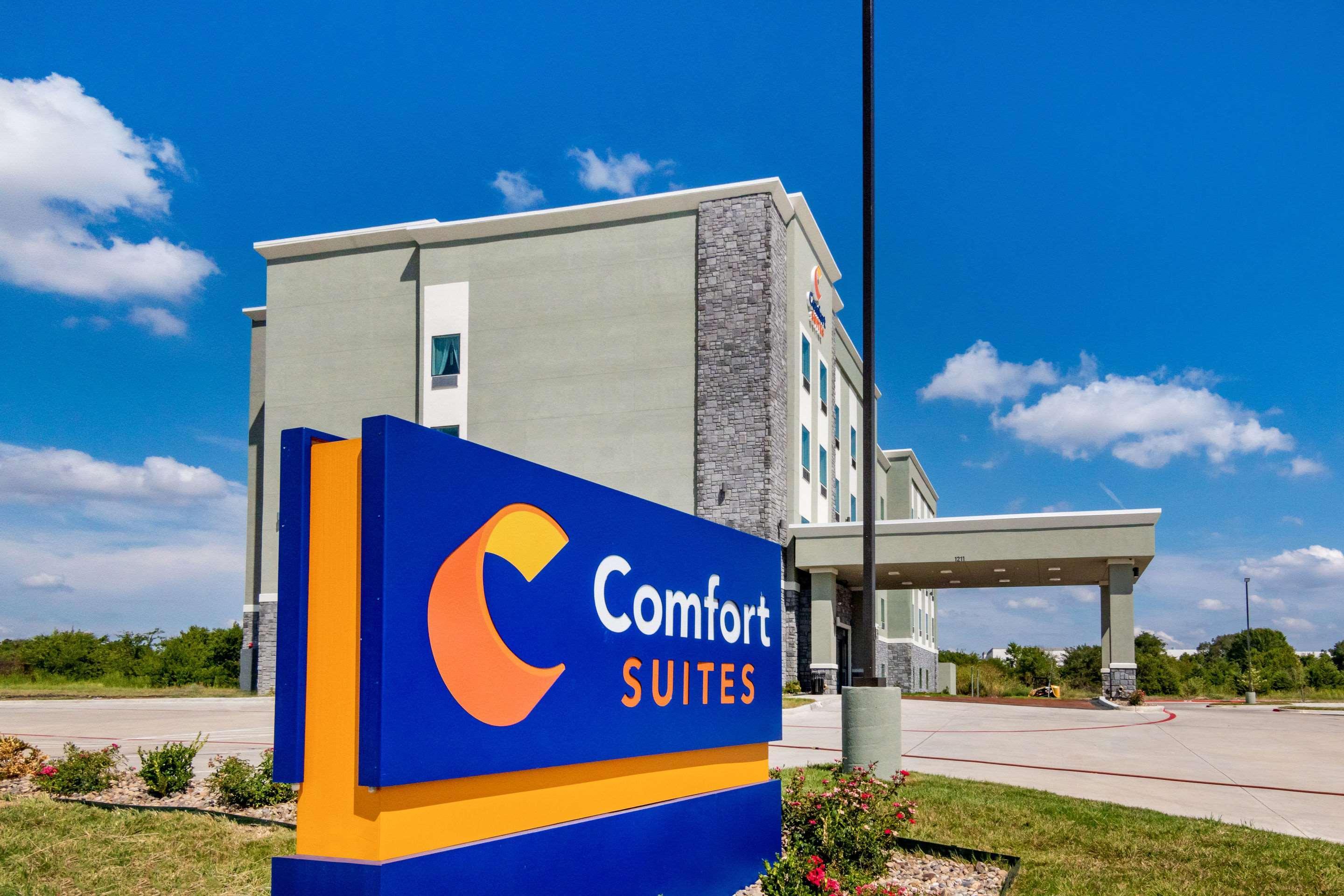 Comfort Suites Desoto Dallas South Exteriér fotografie